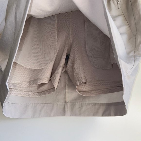 ATHLETA Soho Skort Skirt with Attached Shorts, #211382, Light Gray, Size 12 - Picture 6 of 11